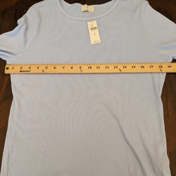 Anthropologie T.La Classic Comfy Top - Picture 8 of 10